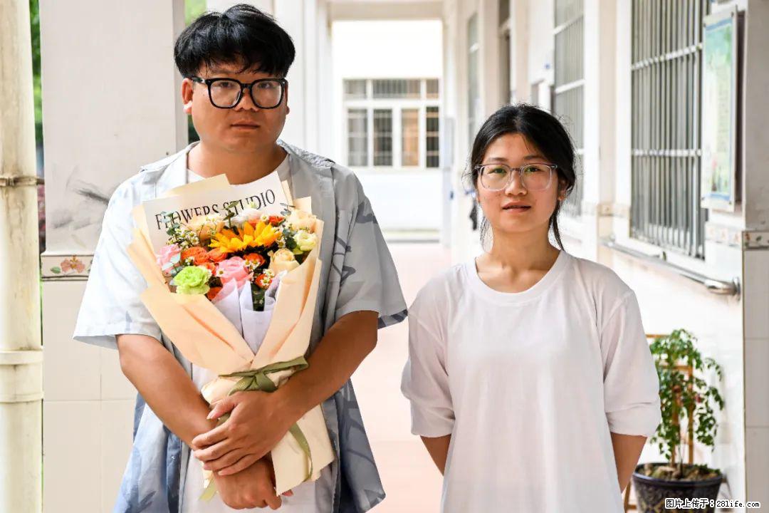 全网追的“扁担女孩”,找了一份暑假工,时薪12元 - 张北生活资讯 - 张北28生活网 zhangbei.28life.com